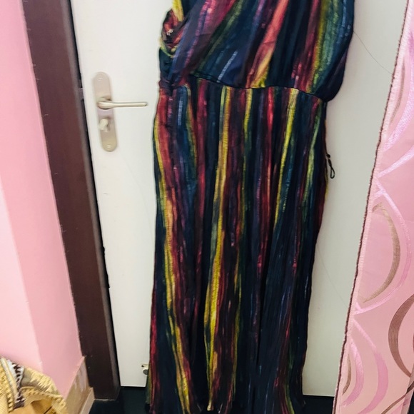 Black Multi colour gown , off shoulder with belt ! - Picture 6 of 13